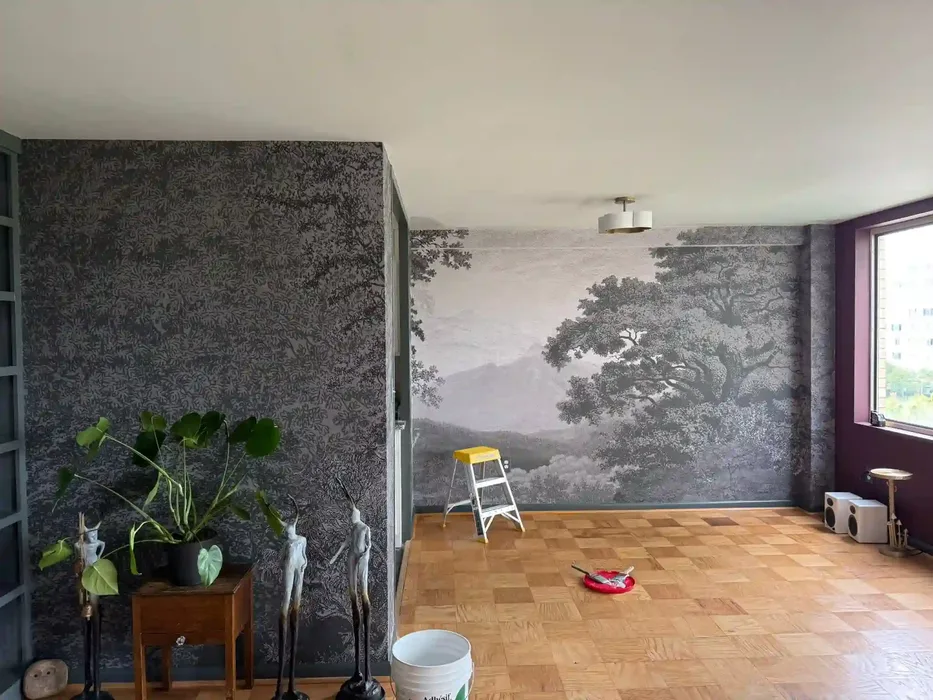 Wallpaper installation project in Warwick